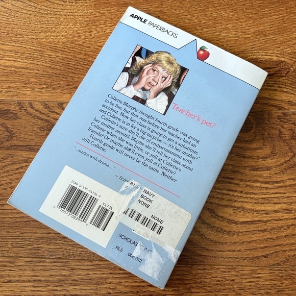 Fourth Grade is a Jinx by: Colleen O’Shaughnessy McKenna paperback book - Picture 3 of 3